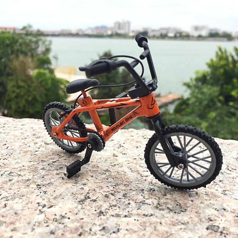 Y4QA Mini Finger Alloy Miniatu - Mountain Biking App 评论和价格